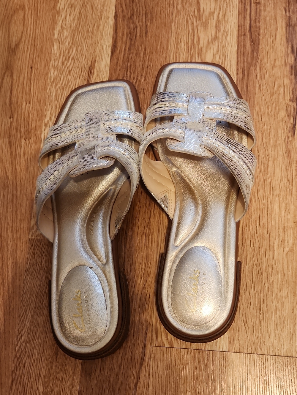 Clarks Signature Sandals